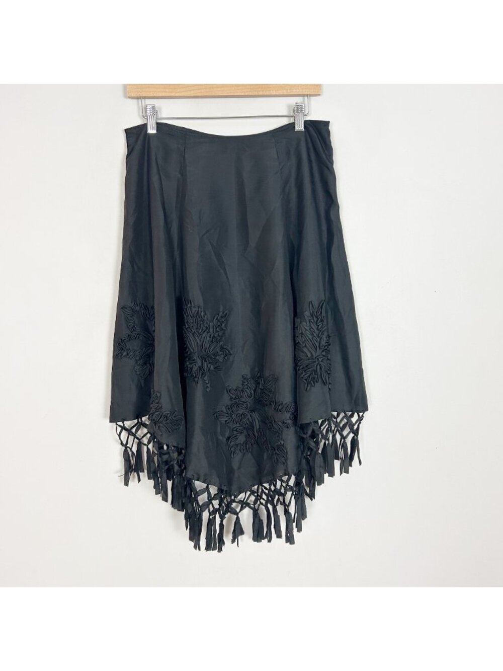 Y2K Isda & Co Black 100% Silk Asymmetric Boho Midi Skirt Size 6 Women's